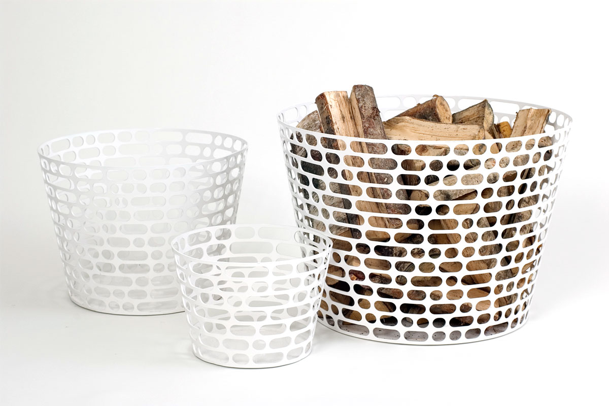 Code <br />
Baskets in powder coated seel<br />
Produced by <a target="blank" href="http://www.asplund.org/">Asplund</a>.